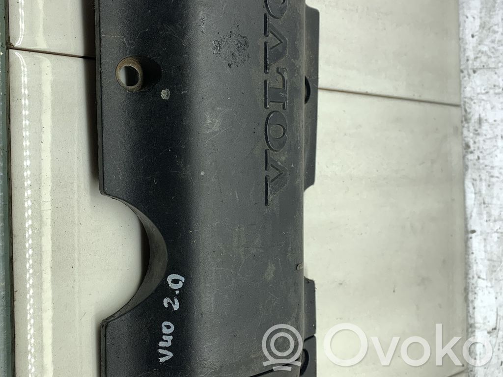 Volvo S40, V40 Engine cover (trim) 