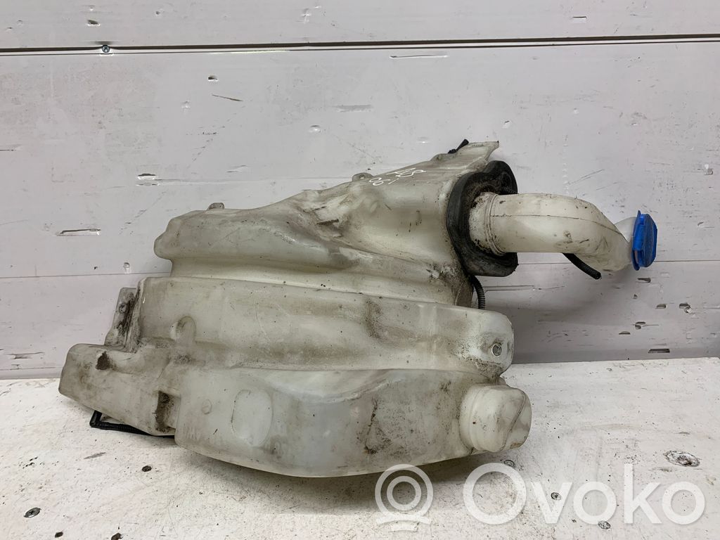 Audi A8 S8 D3 4E Langų skysčio bakelis 