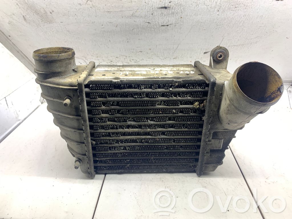 Audi TT Mk1 Interkūlerio radiatorius 
