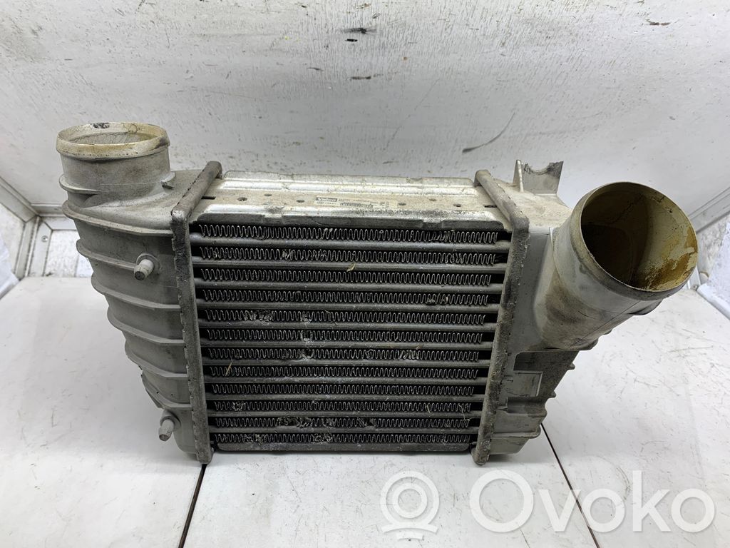 Audi TT Mk1 Interkūlerio radiatorius 
