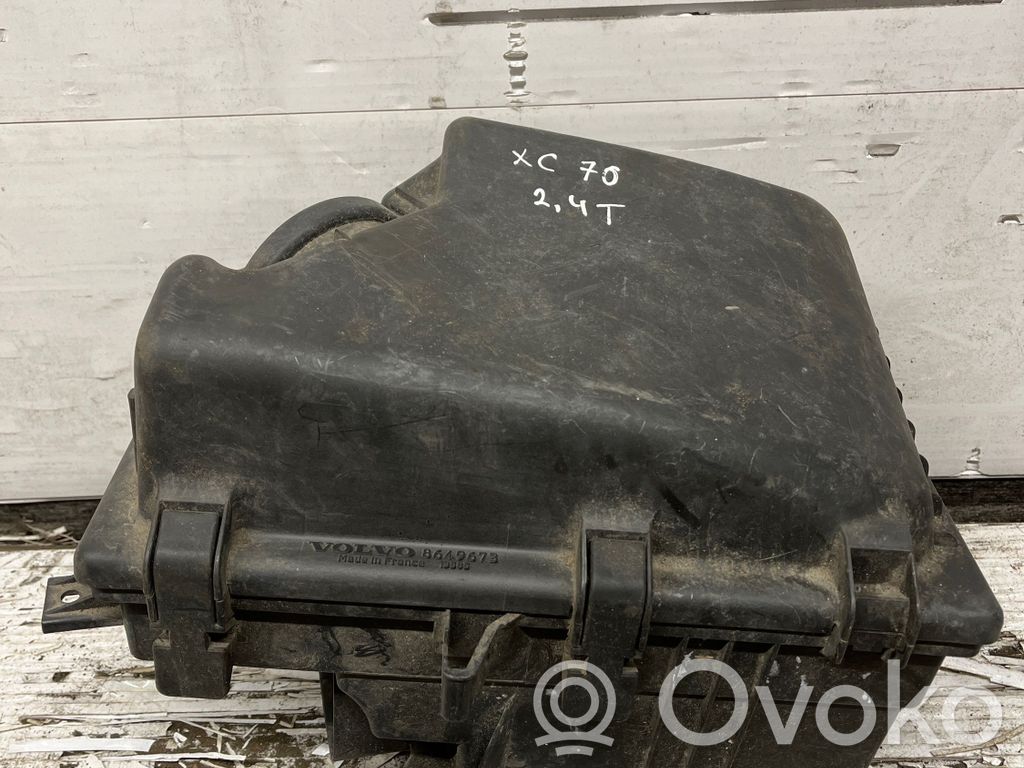 Volvo XC70 Oro filtro dėžė 