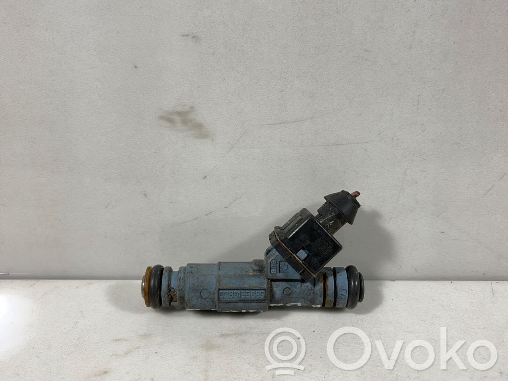 Inyector de combustible   0280155885