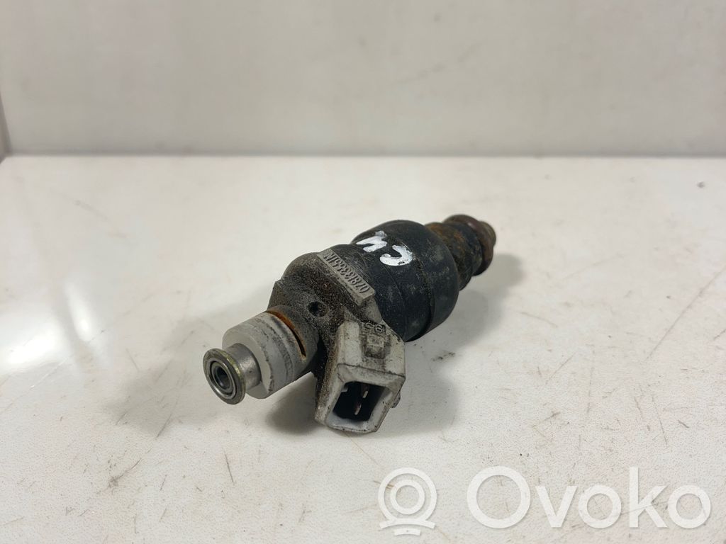 Audi A6 S6 C4 4A Inyector de combustible 