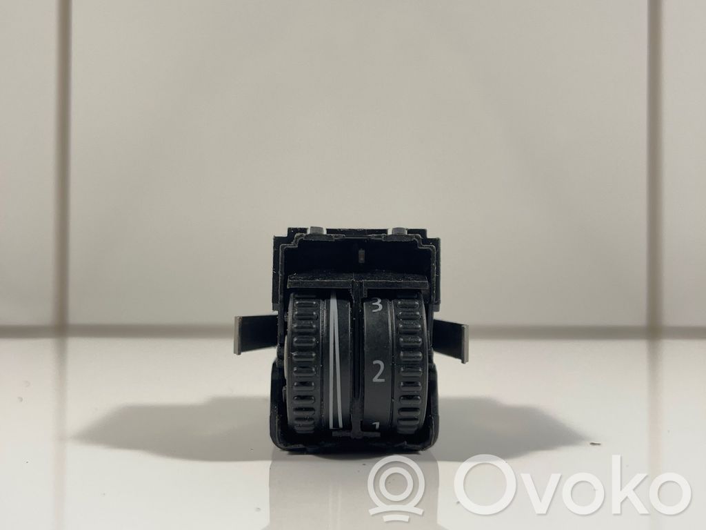 Volkswagen Golf Plus Headlight level height control switch 