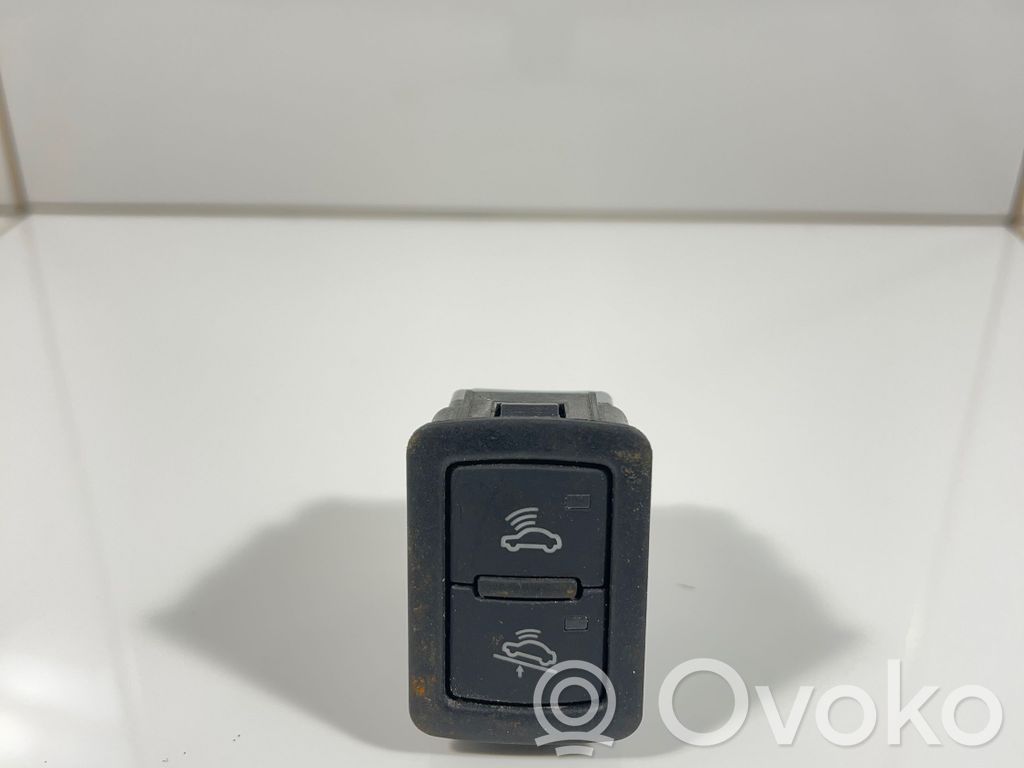 Audi A6 S6 C6 4F Alarm switch 