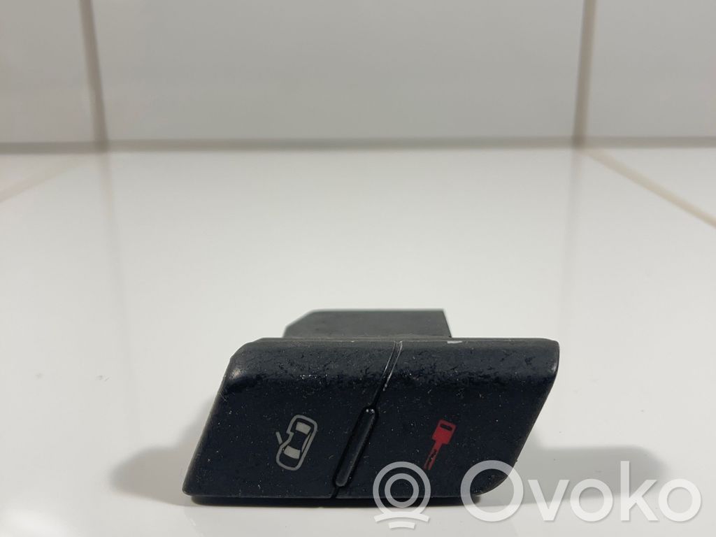 Audi A4 S4 B6 8E 8H Central locking switch button 