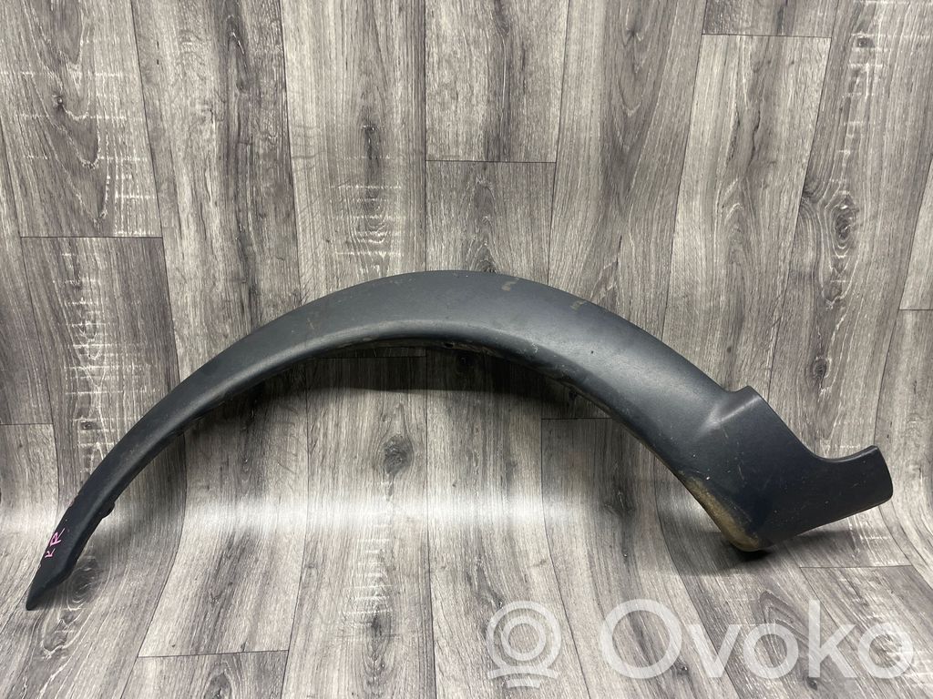 Volvo XC70 Front arch trim 