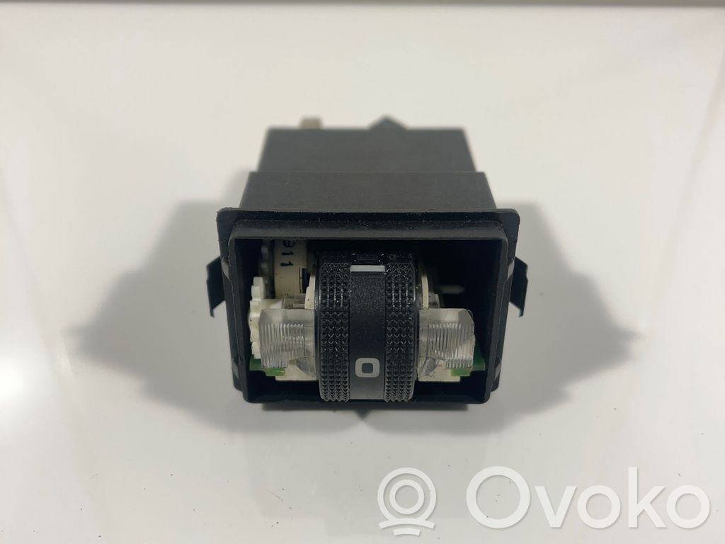 Audi A4 S4 B5 8D Headlight level height control switch 