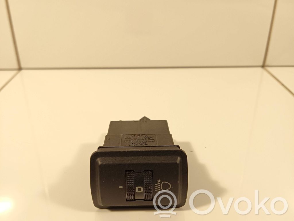 Headlight level height control switch   8D2941301A