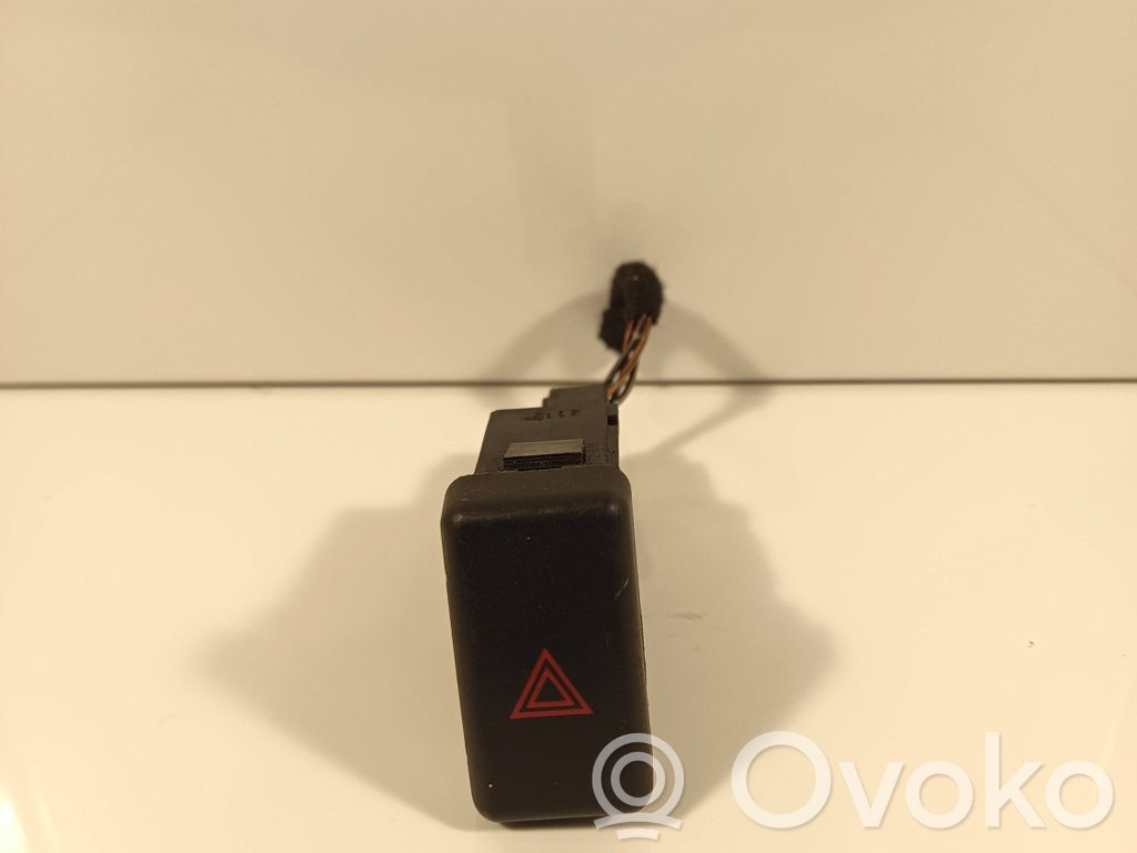 Mazda 3 I Hazard light switch 