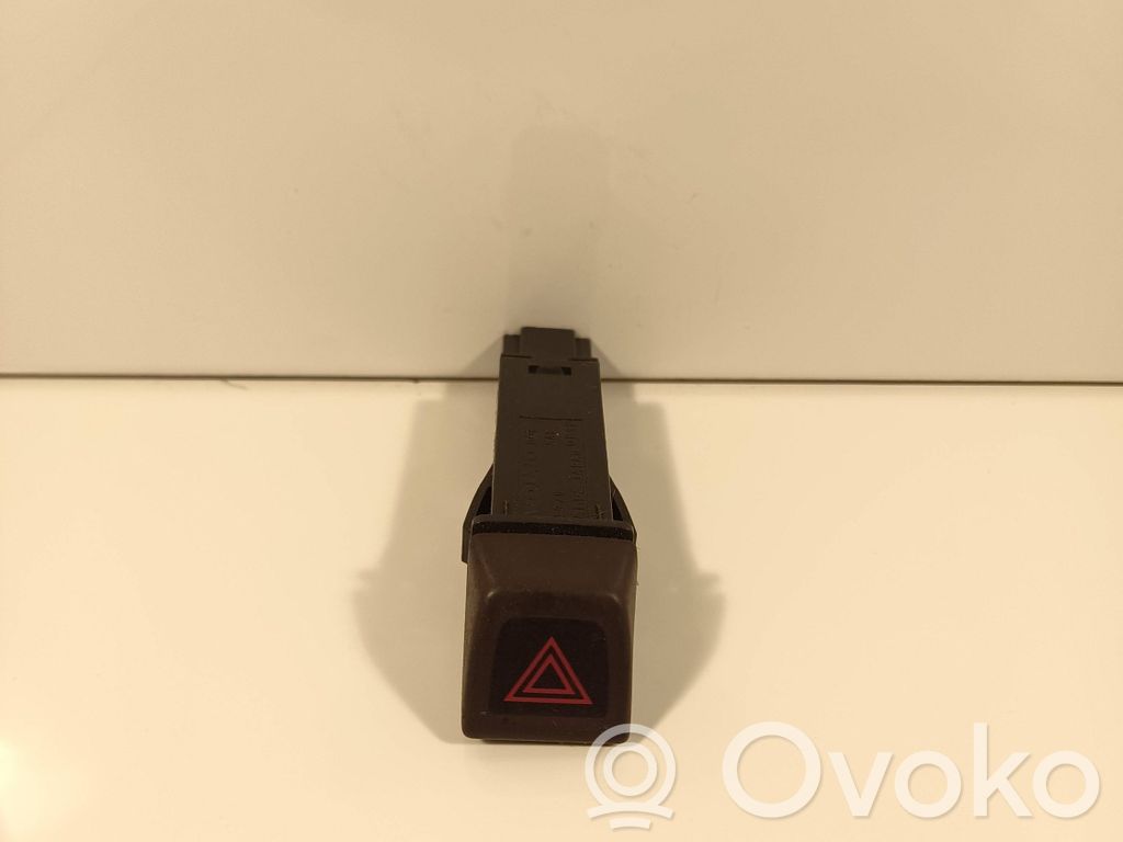 Volvo V50 Hazard light switch 