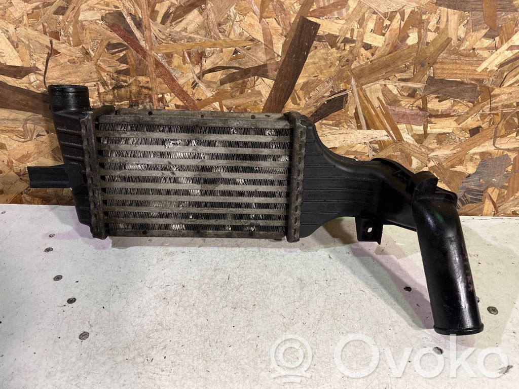Opel Zafira A Oro nukreipėjas/ kanalas interkūlerio radiatoriaus 