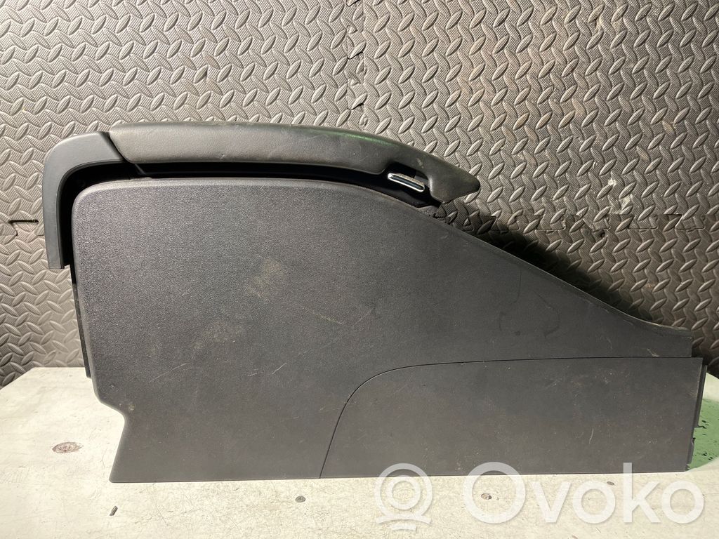Volvo V70 Armrest 