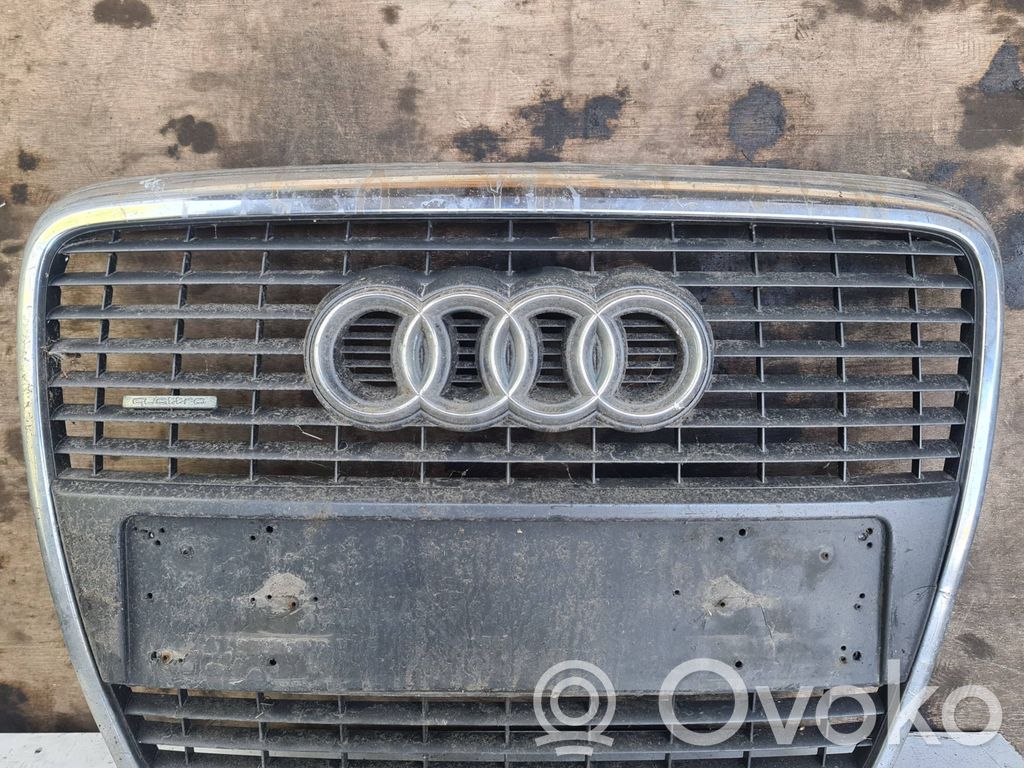 Audi A6 S6 C6 4F Maskownica / Grill / Atrapa górna chłodnicy 