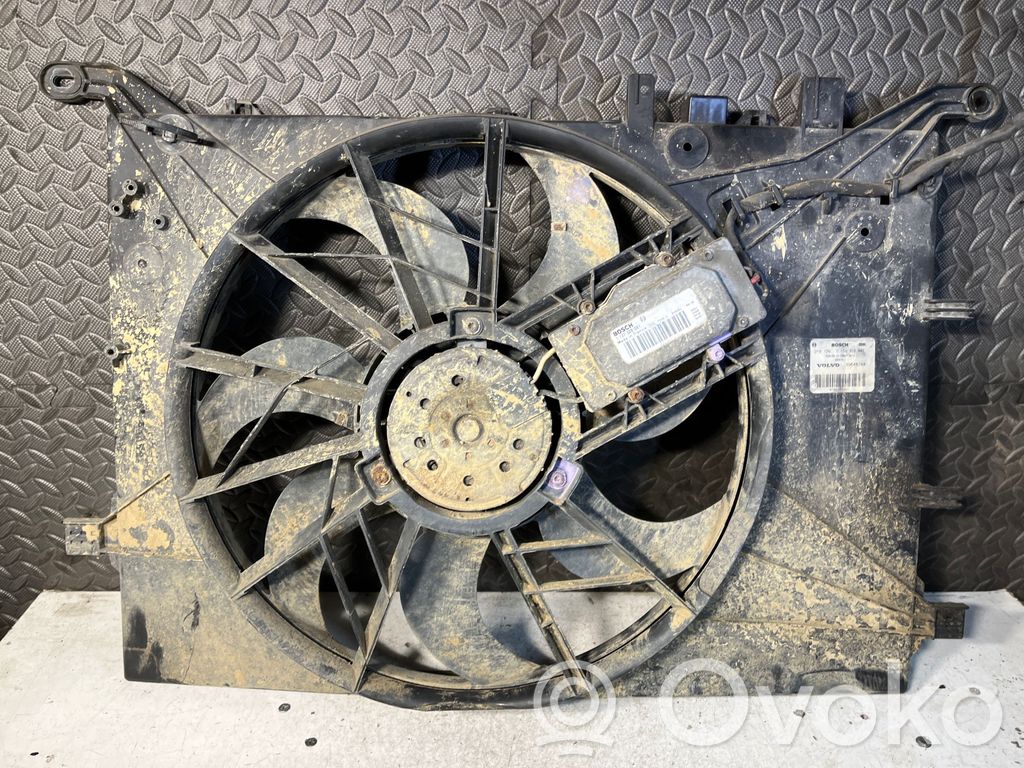 Volvo XC70 Elektryczny wentylator chłodnicy 
