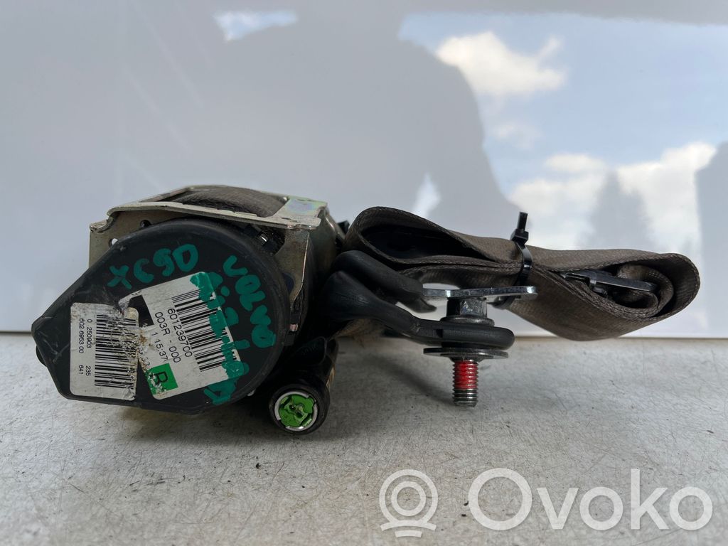 Volvo XC90 Cinturón trasero 