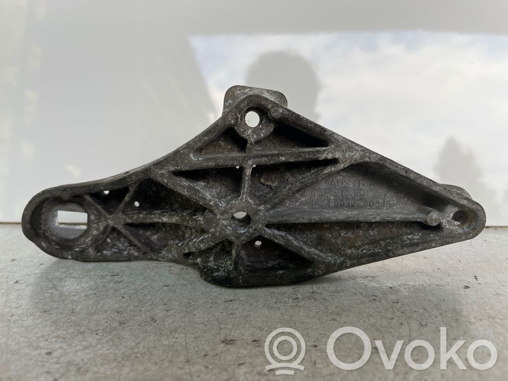 Audi A8 S8 D2 4D Engine mounting bracket 