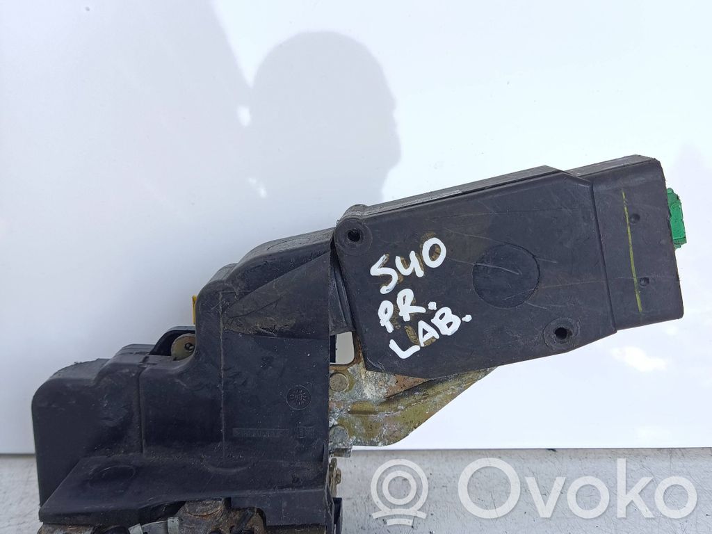 Volvo S40, V40 Etuoven lukko 