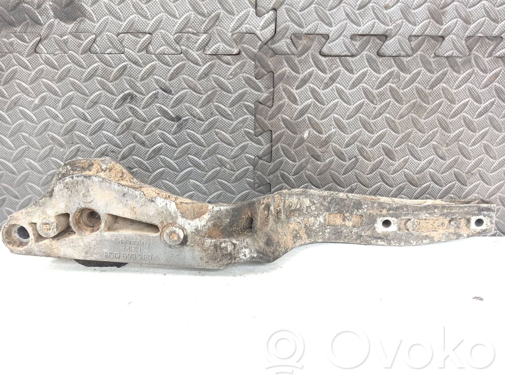Rear differential/diff mount bracket   8D0599289
