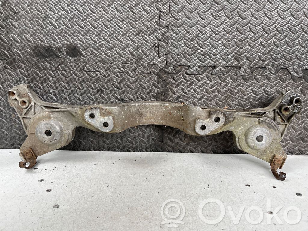BMW X3 E83 Rear differential/diff mount bracket 