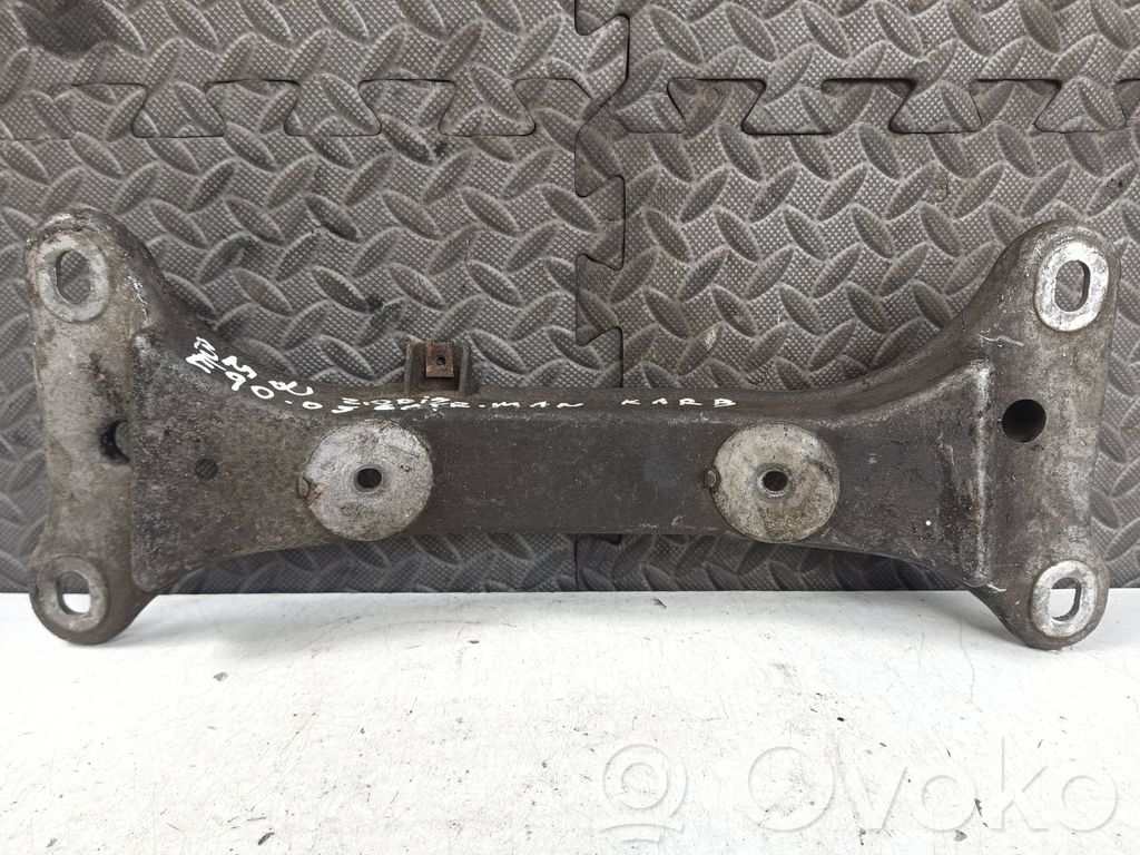 BMW 3 E90 E91 Gearbox mounting bracket 