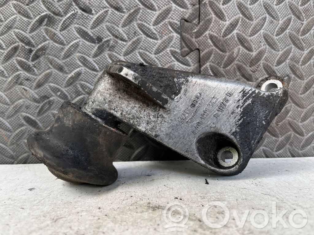Audi A6 S6 C4 4A Engine mounting bracket 