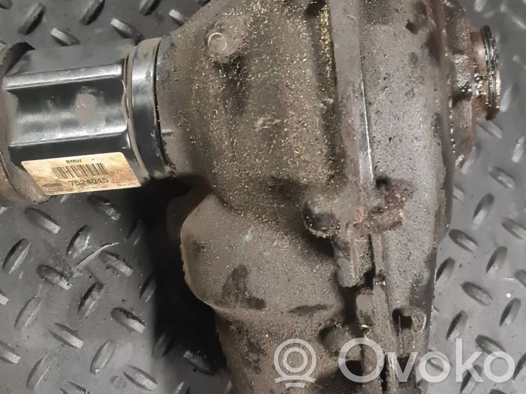 BMW X3 E83 Front differential 