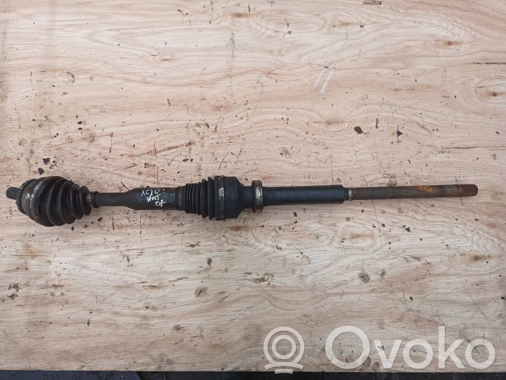 Volvo XC90 Półoś przednia 
