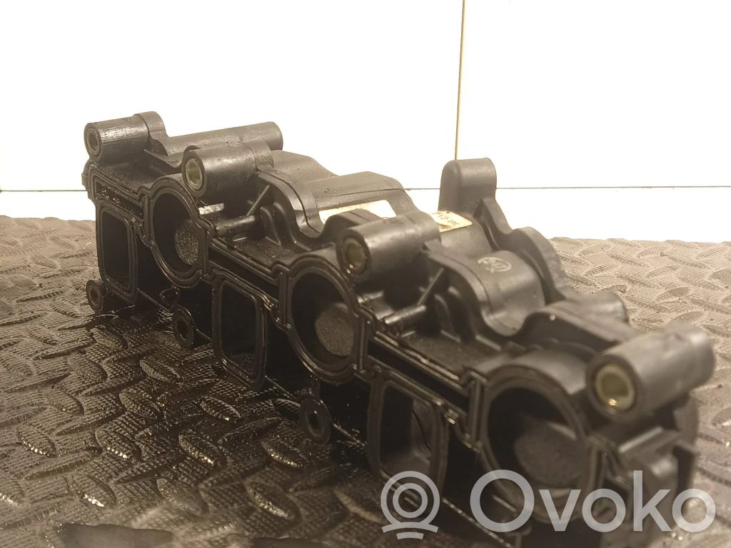 Audi Q7 4L Intake manifold 