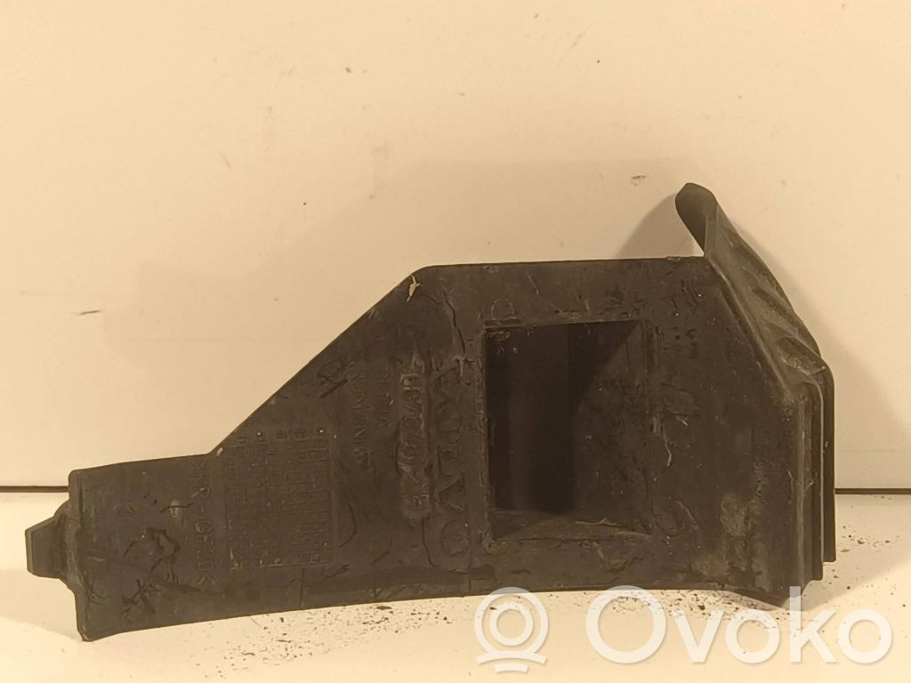 Volvo V50 Front bumper mounting bracket 