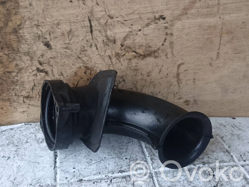 Ilmanoton kanavan osa   YM2X9F823AA