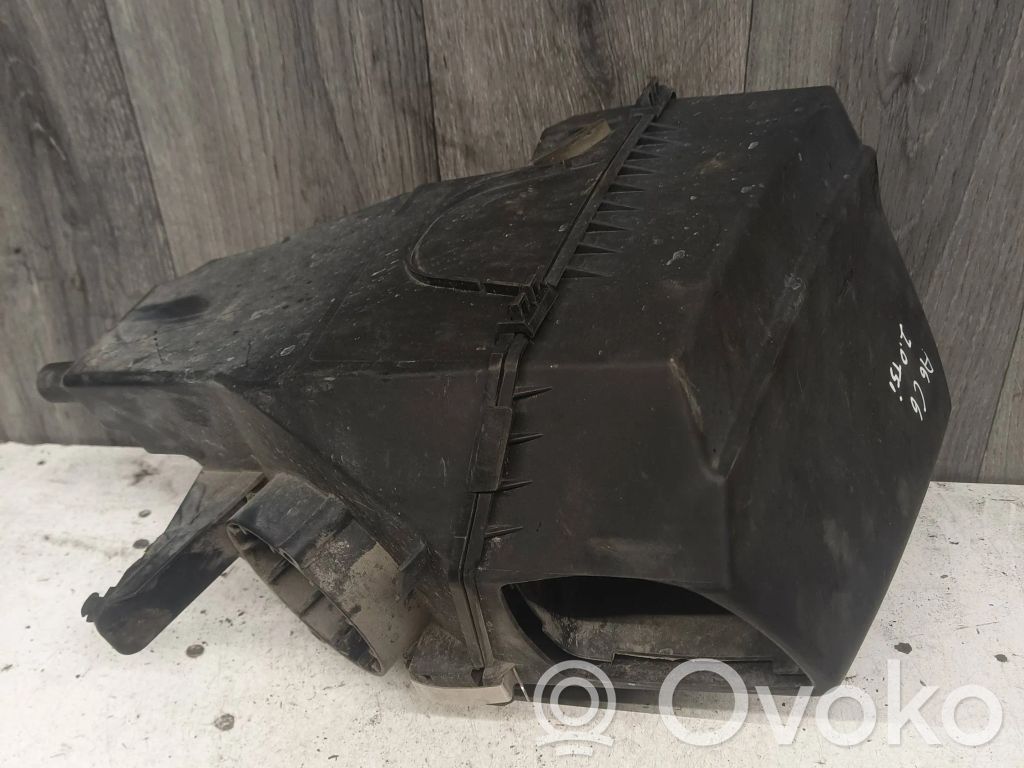 Audi A6 S6 C6 4F Air filter box 