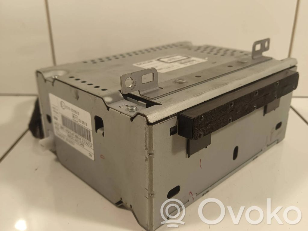 Ford Focus Radio/CD/DVD/GPS head unit 