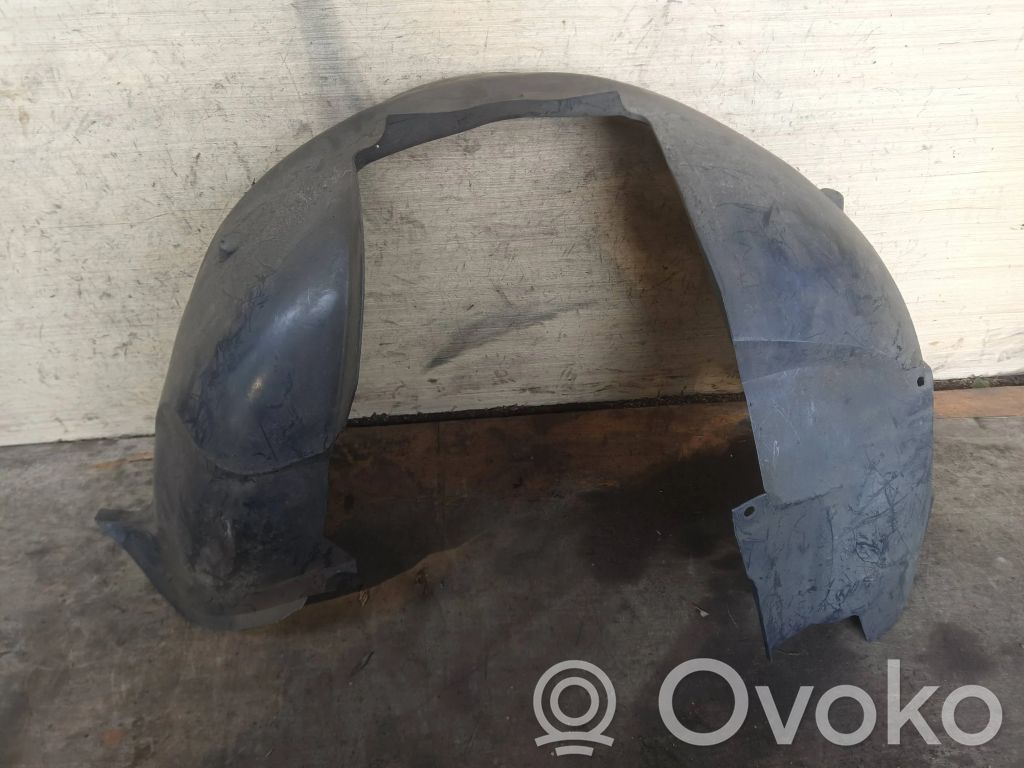 Volvo V70 Priekinis posparnis 