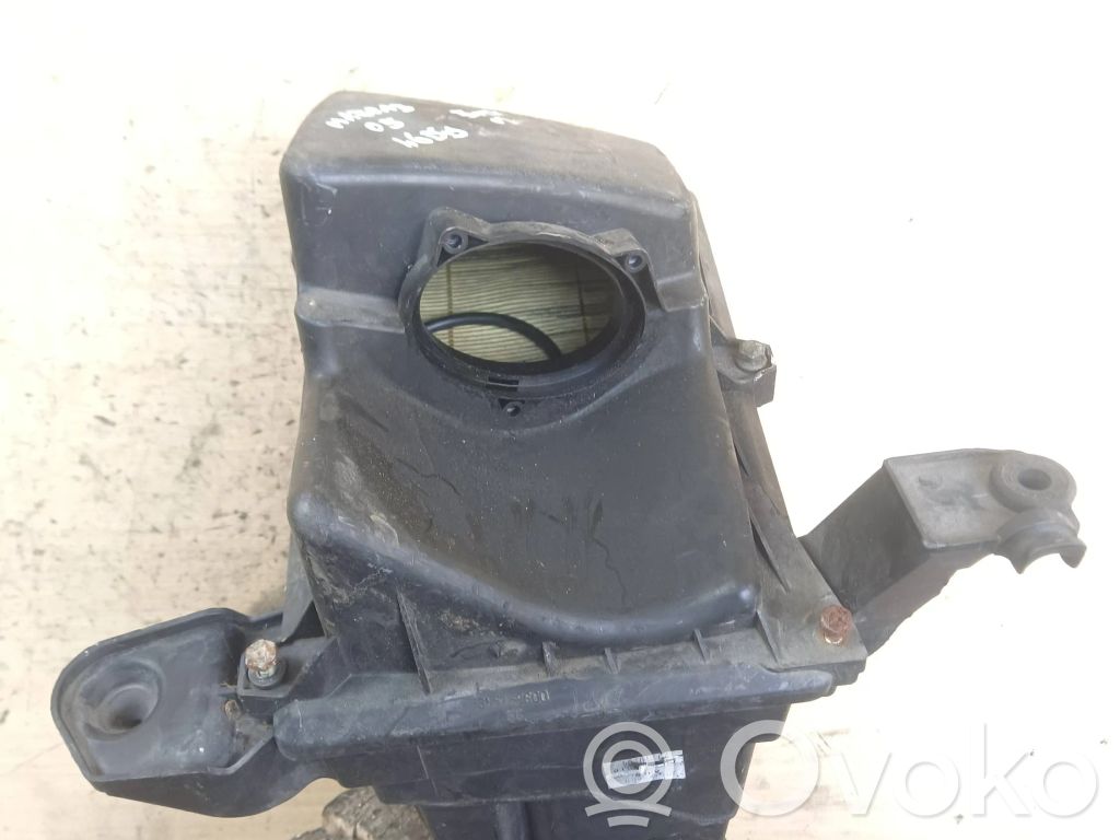 Mazda 3 I Air filter box 