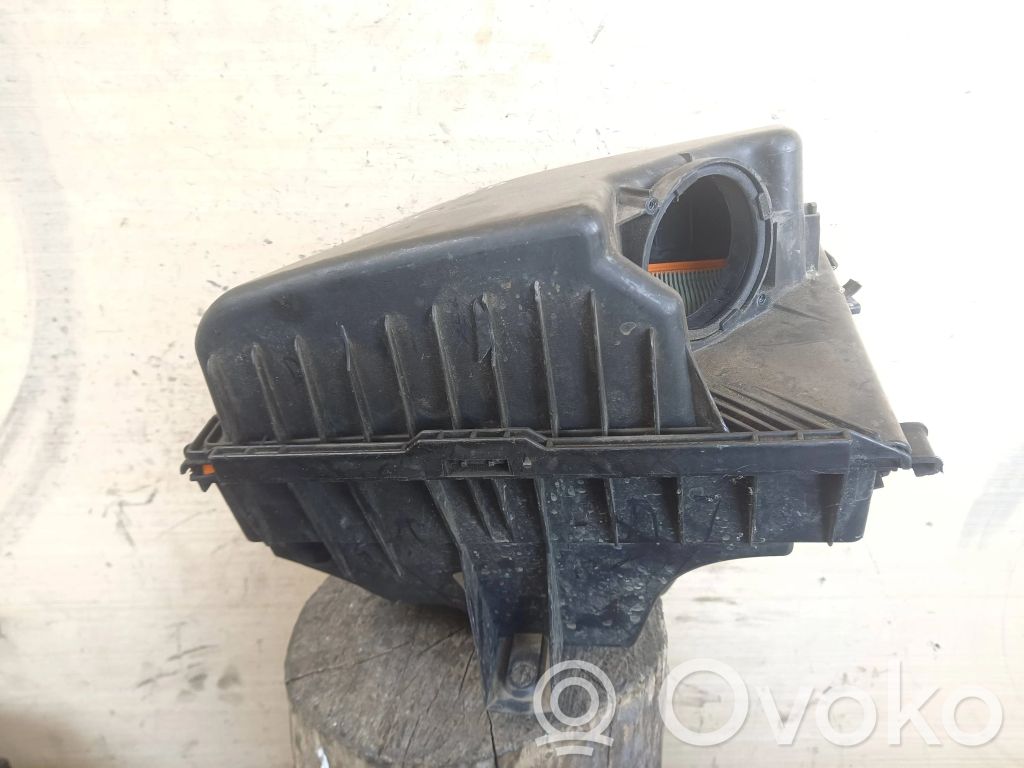 Volvo S60 Oro filtro dėžė 