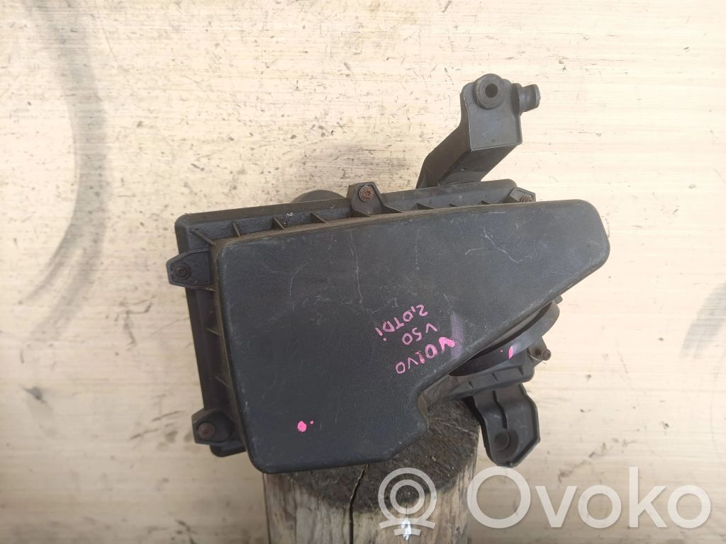 Volvo V50 Air filter box 