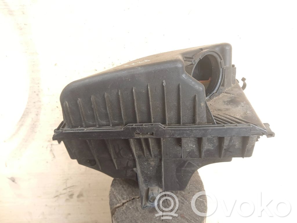 Volvo XC70 Oro filtro dėžė 