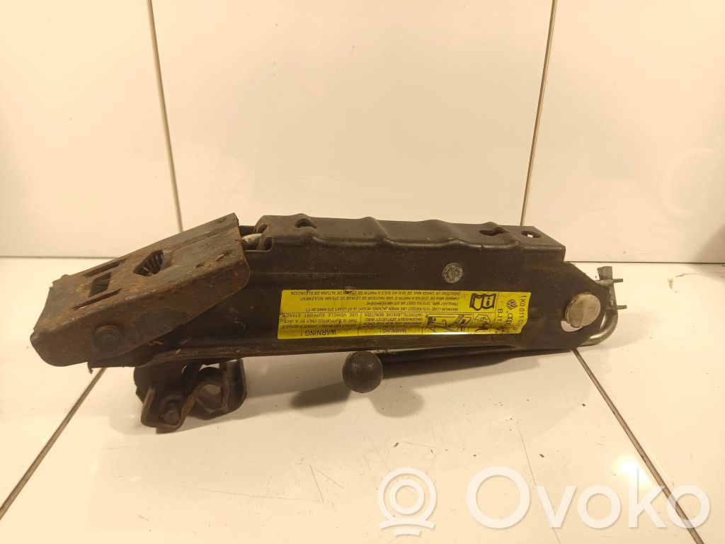 Audi A3 S3 8P Tunkki 