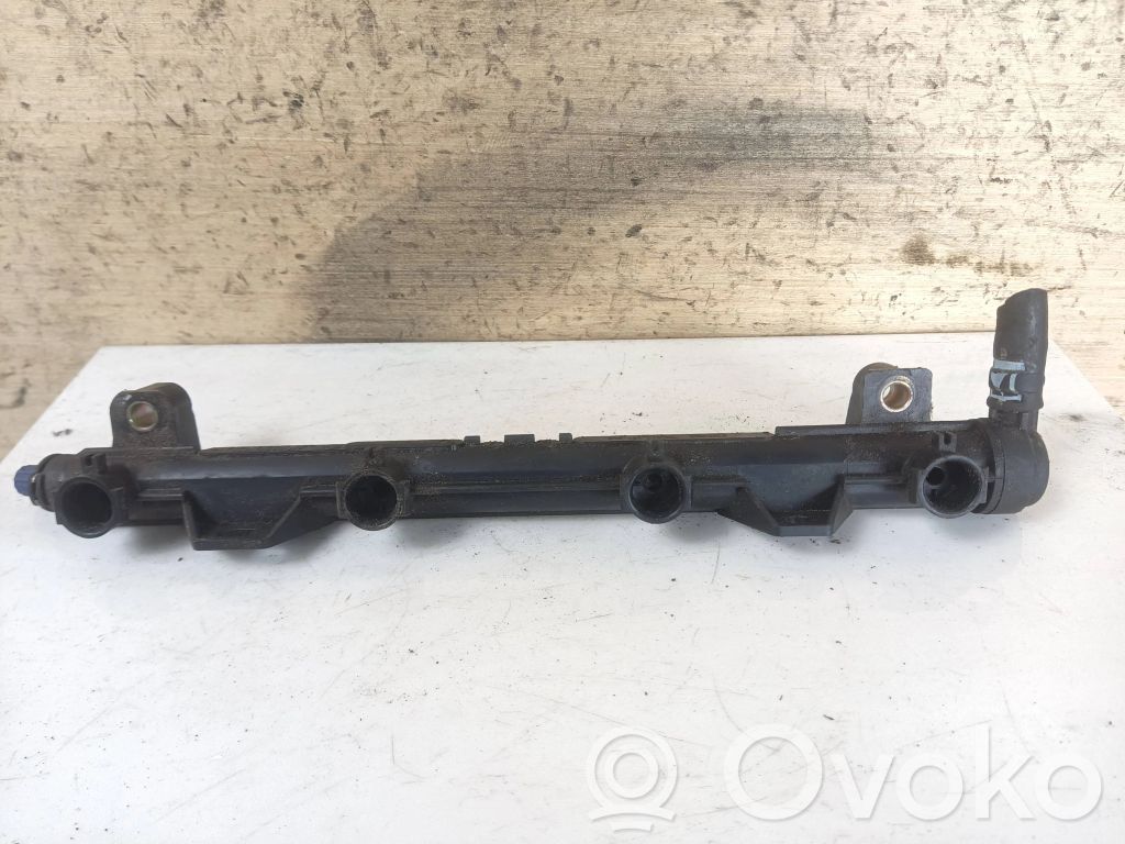 Volkswagen Polo Polttoainepääputki 