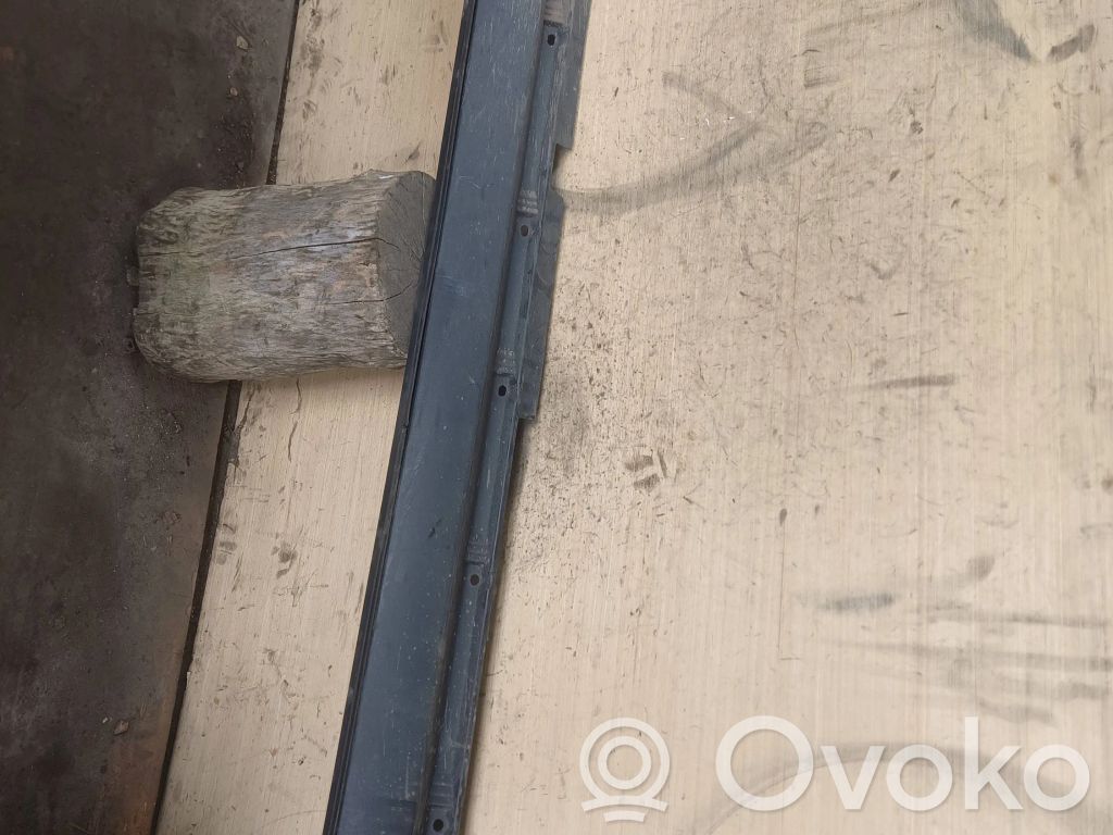Volvo XC70 Sill 