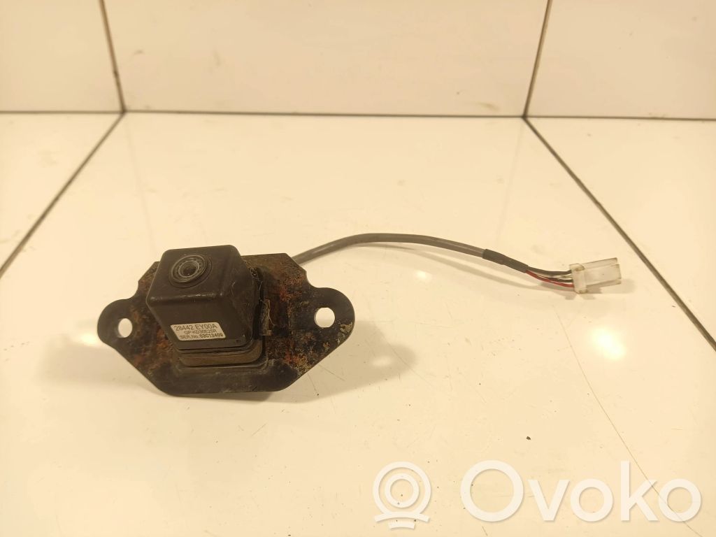 Nissan Qashqai Atpakaļskata kamera 