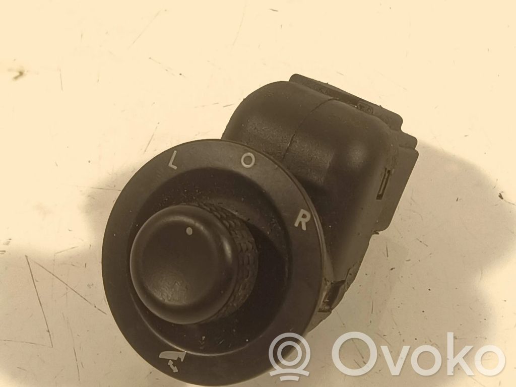 Jeep Grand Cherokee (WK) Interruptor del espejo lateral 