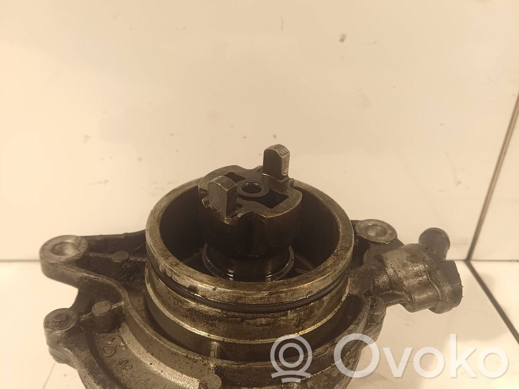 BMW 7 E65 E66 Siurblys vakuumo 