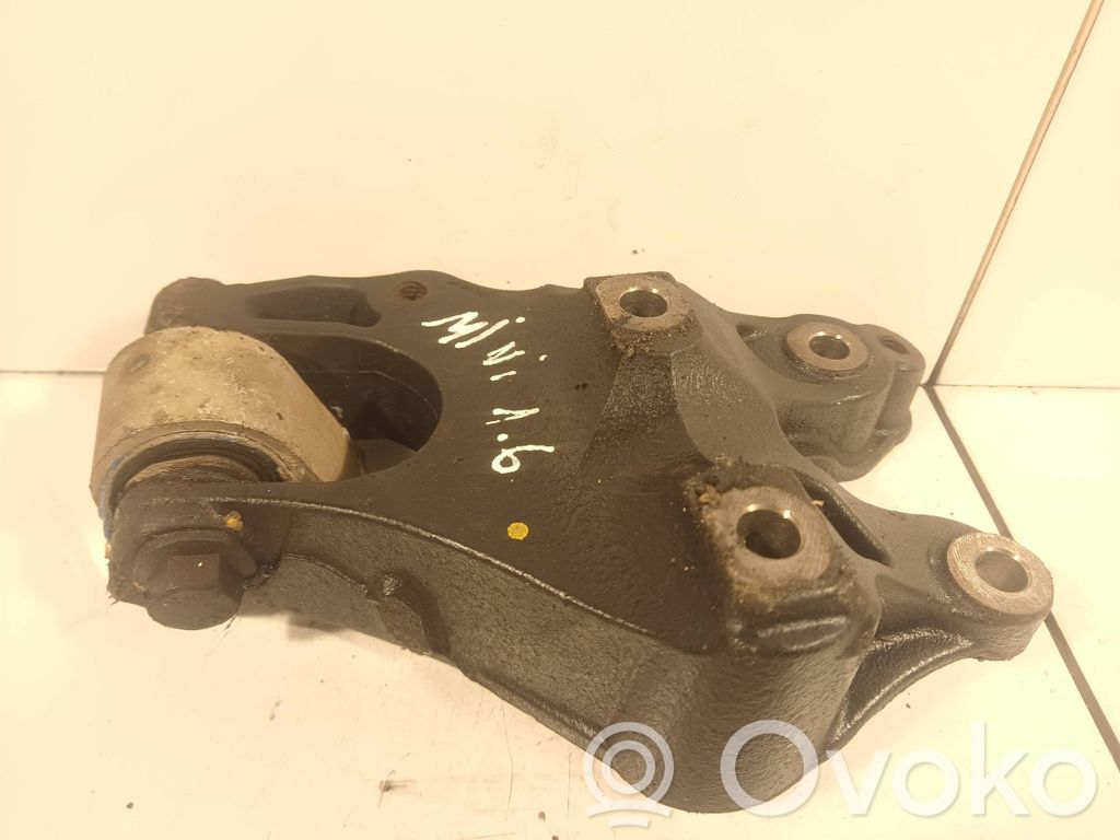 Mini One - Cooper Coupe R56 Engine mounting bracket 