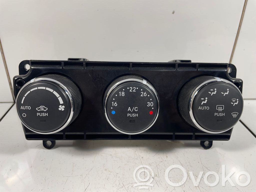 Jeep Compass Climate control unit 