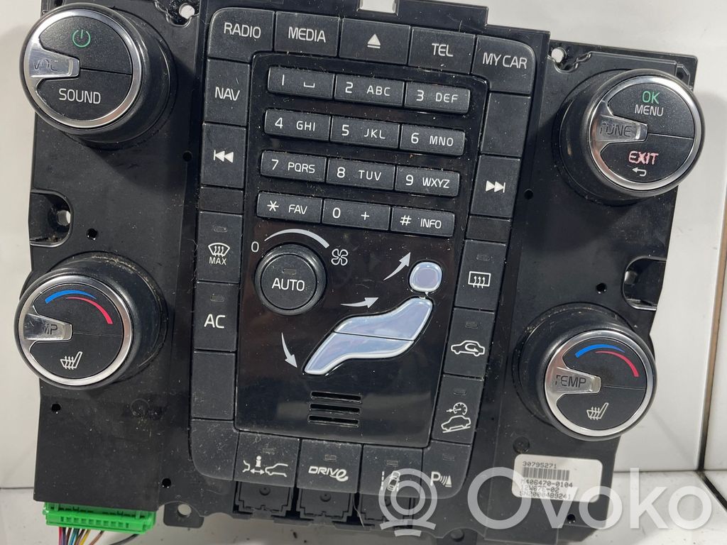 Climate control unit   30795271,SN2000489241,M4064700104,12W07E02
