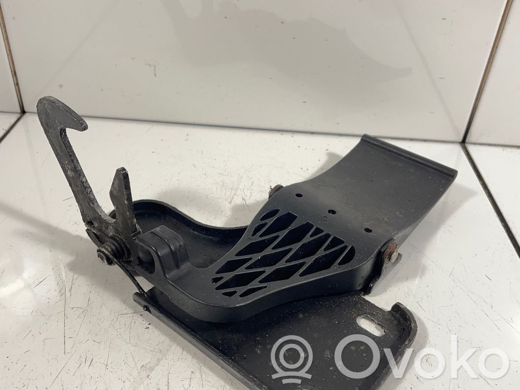 Audi A8 S8 D3 4E Spyna variklio dangčio 
