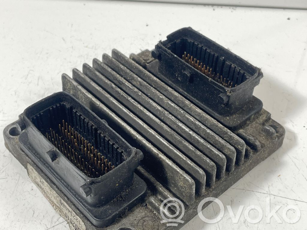 Opel Astra H Engine control unit/module 