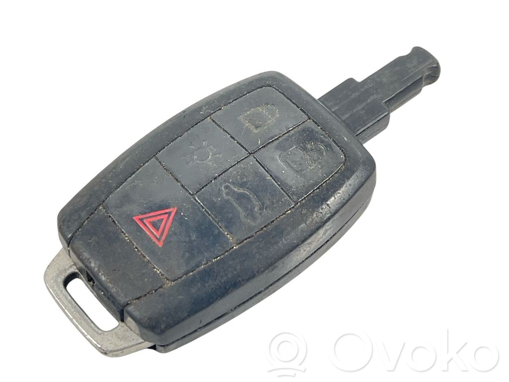 Volvo V50 Ignition key/card 